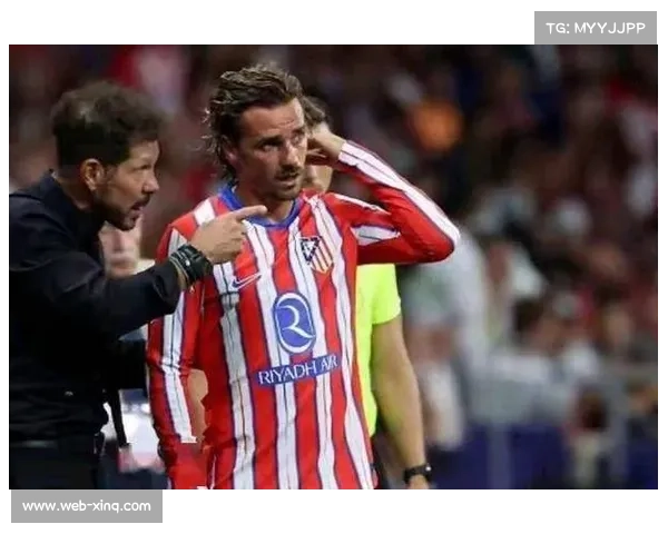 格列兹曼替补破门后与西蒙尼相拥庆祝，马竞客场士气大振